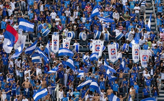 SE ABRE INVESTIGACIÓN CONTRA CRUZ AZUL