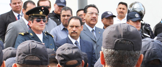 Reconocen labor de policias Municipales que participaron en el rescate de una mujer privada de su libertad