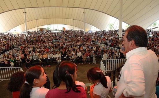 Compromiso y profesionalismo de Servidores Públicos, clave para consolidar crecimiento