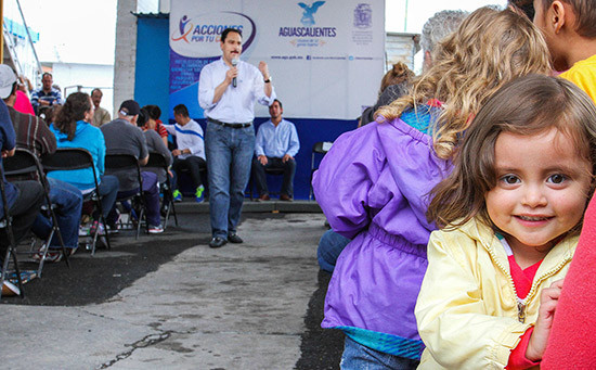 Reactiva gobierno municipal entrega de apoyos sociales en beneficio de familias de escasos recursos