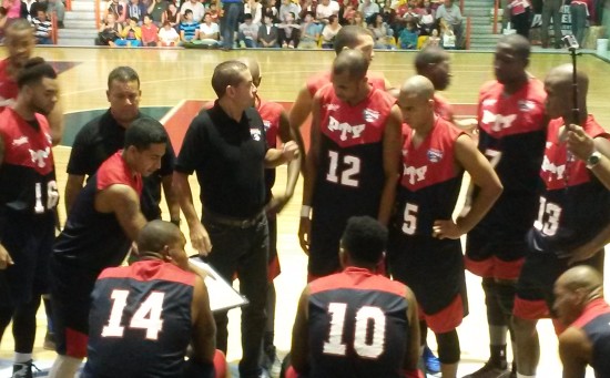 Vence México a Panamá.