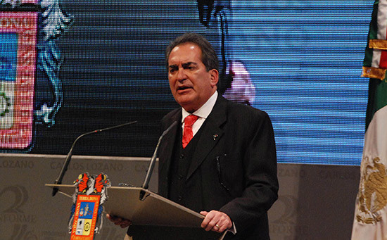 Recibe Carlos Lozano reconocimiento nacional como ‘Administrador del Año’