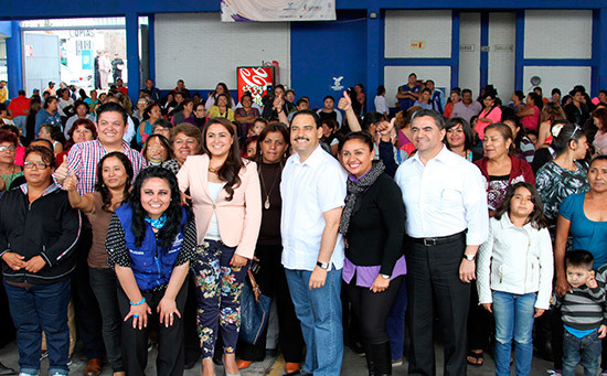 Municipio detona crecimiento y el desarrollo humano a través de “talleres para mujeres creativas”