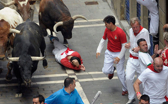 Segundo encierro de San Fermín 2015 rápido y limpio con toros de El Tajo y La Reina