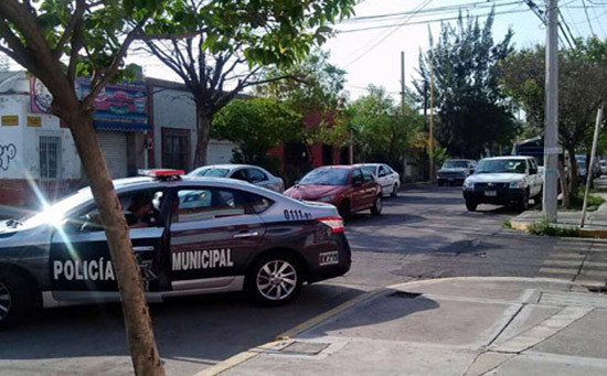 Cierre vial en avenida Tecnológico