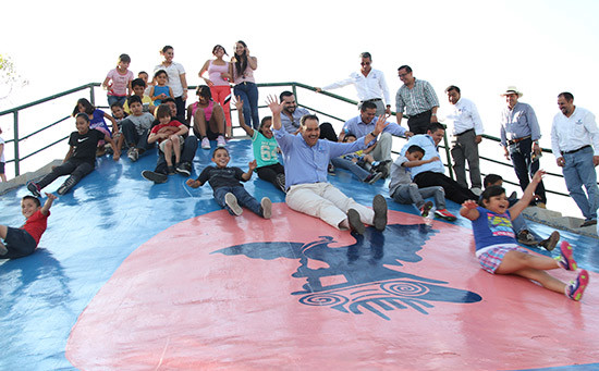 Gobierno municipal de Aguascalientes transforma espacios públicos al sur de la ciudad