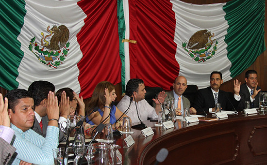 Avala cabildo de Aguascalientes contrato con PEMEX