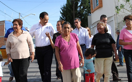 Vecinos de la zona sur de la ciudad tendrán mejor infraestructura hidrosanitaria