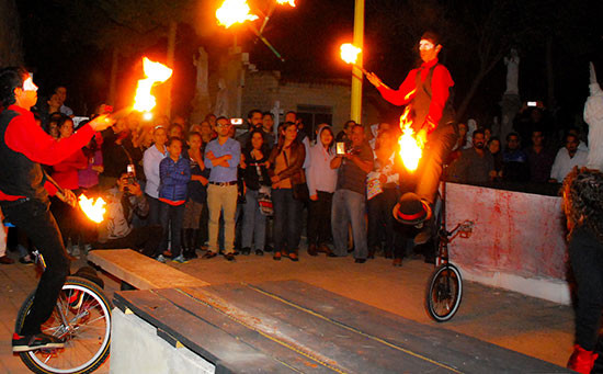 Con espectacular e innovadora puesta en escena inició el programa Mitos y Leyendas 2015 que promueve el gobierno municipal