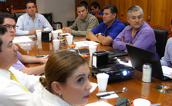 PRESENTAN FUNCIONARIOS MUNICIPALES RESULTADOS DE TRABAJO ANTE LA COMISIÓN DE ECOLOGÍA PARQUES Y JARDINES