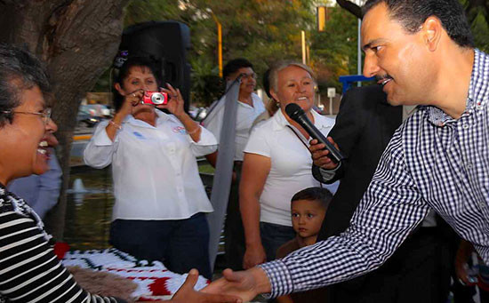 Promueve DIF Municipal en el corredor Alameda cultura de integración de grupos vulnerables