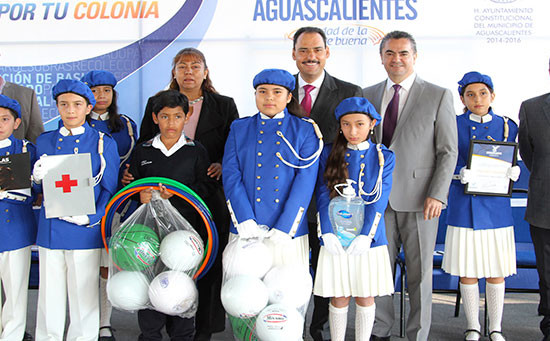 Continúa gobierno municipal impulsando acciones para la mejora de la infraestructura educativa