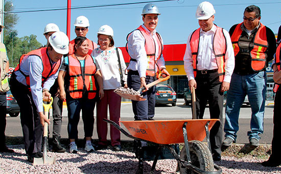 Trabaja gobierno municipal en la dignificación de los accesos a la ciudad