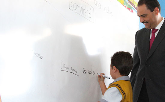 Mejora gobierno municipal infraestructura educativa de la delegación Morelos