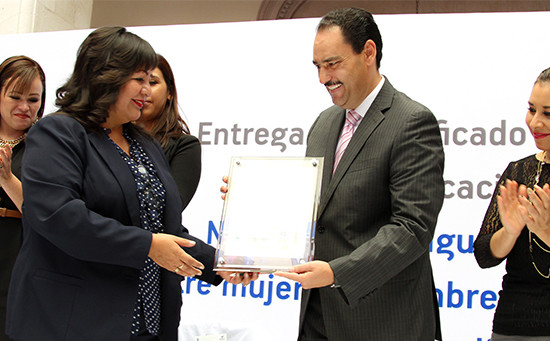 Mantiene municipio de Aguascalientes certificación en la norma para la igualdad laboral entre hombres y mujeres
