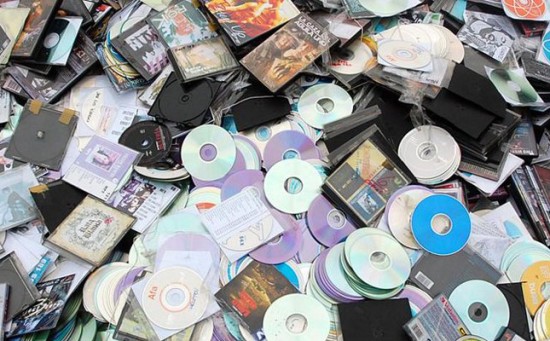 Aseguran 55 kilos de material apócrifo en CD´s y DVD´s