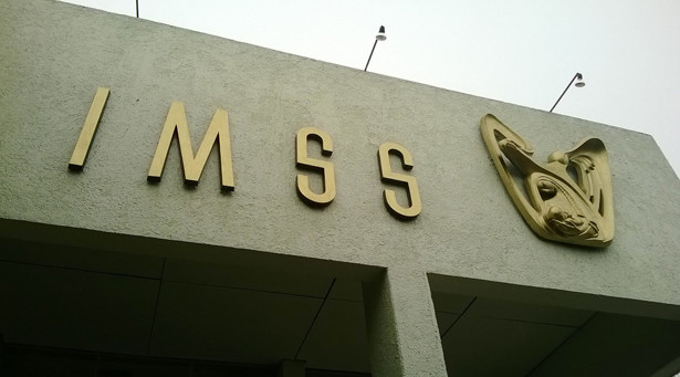 Encabezan IMSS y prisiones quejas en DH