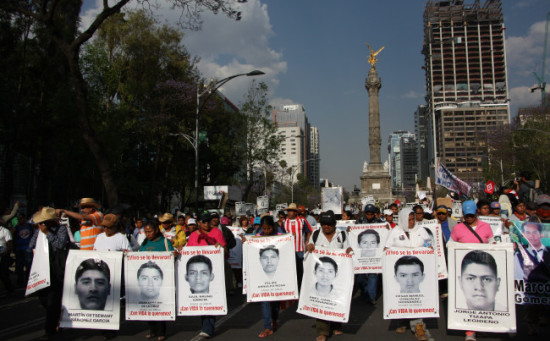 Con CIDH hay esperanza de saber de normalistas: padres