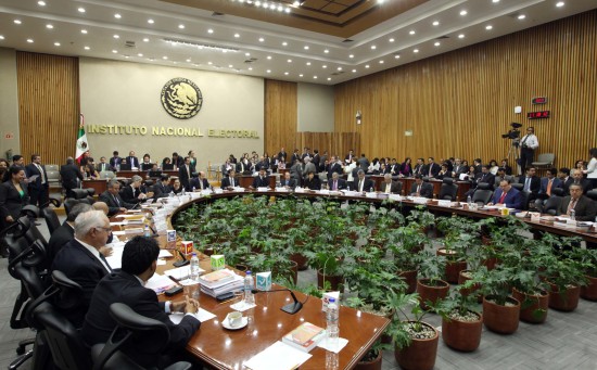 Ordena Comisión de Quejas del INE suspender promocionales del PRI en Chiapas.