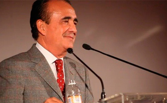 Asaltan a Pedro Ferriz de Con durante transmisión en vivo