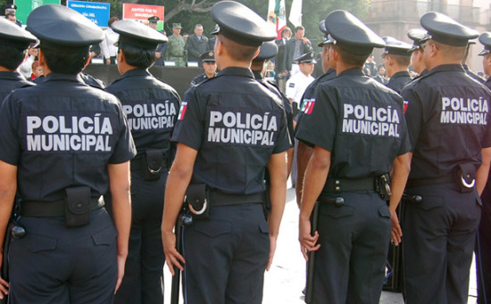 Detienen a rateros que tienen 30 y 34 ingresos a Justicia Municipal